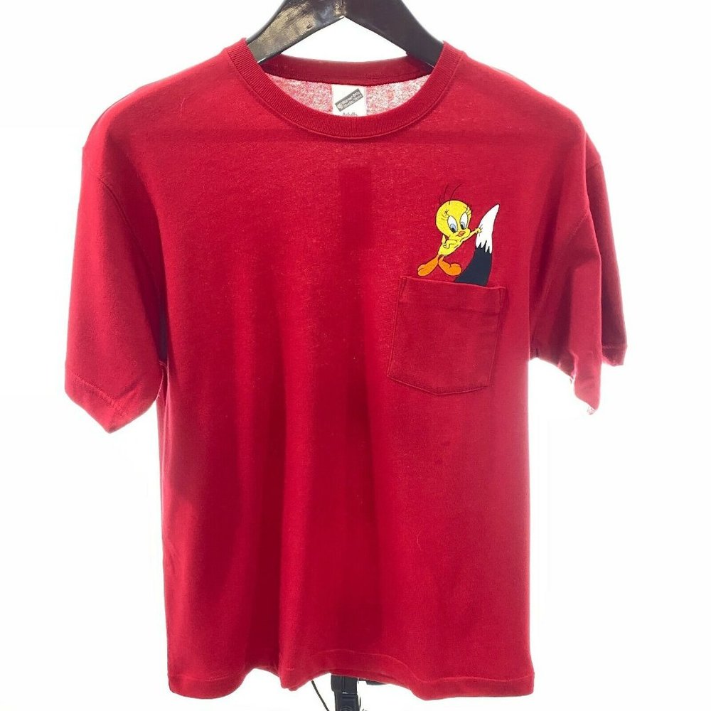 Tweety Bird Pulls Sylvester tail T-shirt S Vintage USA Made Red New Old Stock